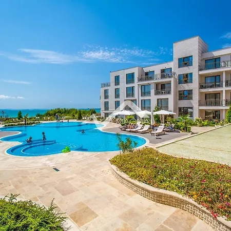 In Diamond * بورغاس