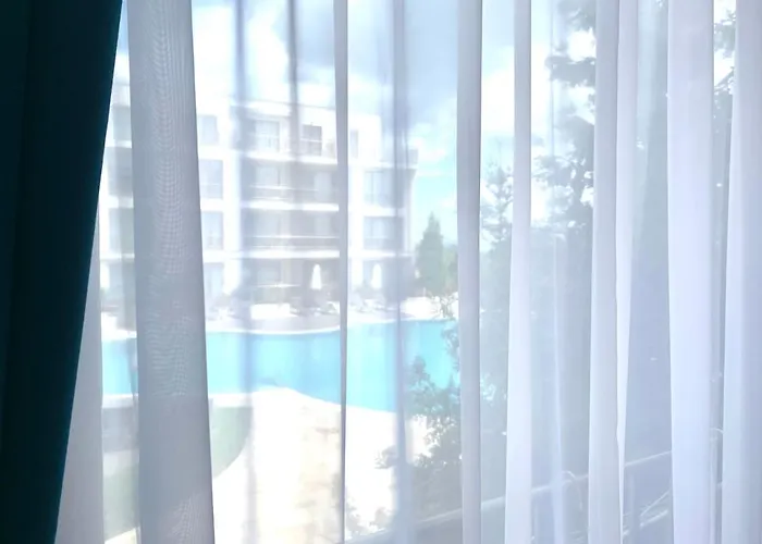 In Diamond Apartment